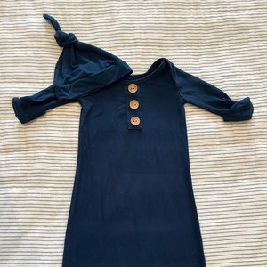 Navy Caden lane knotted gown and hat
